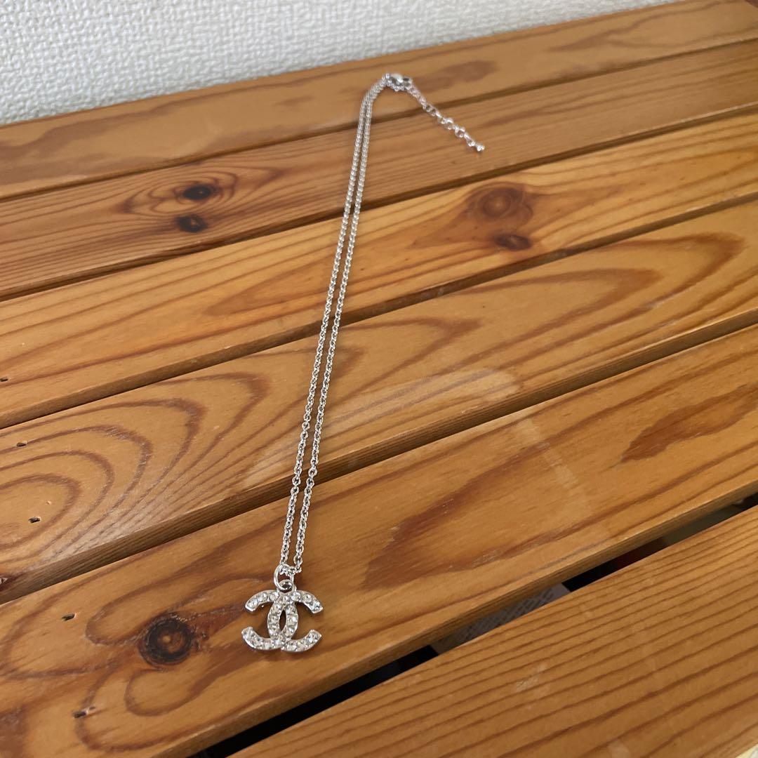 CHANEL CCロゴ クリスタル ラインストーン ネックレス 25P【星が可愛い】CHANEL カラーストーン ネックレス CCロゴ