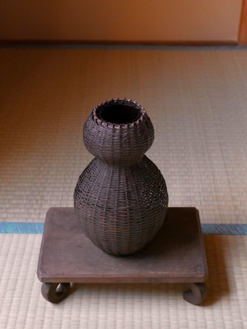 籠師　大森竹友斎作　瓢箪掛籠花入　茶道具　華道具　箱付　竹工芸　Q1418