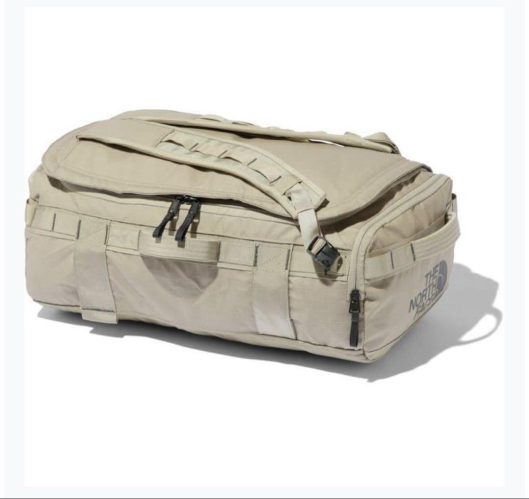 THE NORTH FACE ベースキャンプボイジャーライト32L