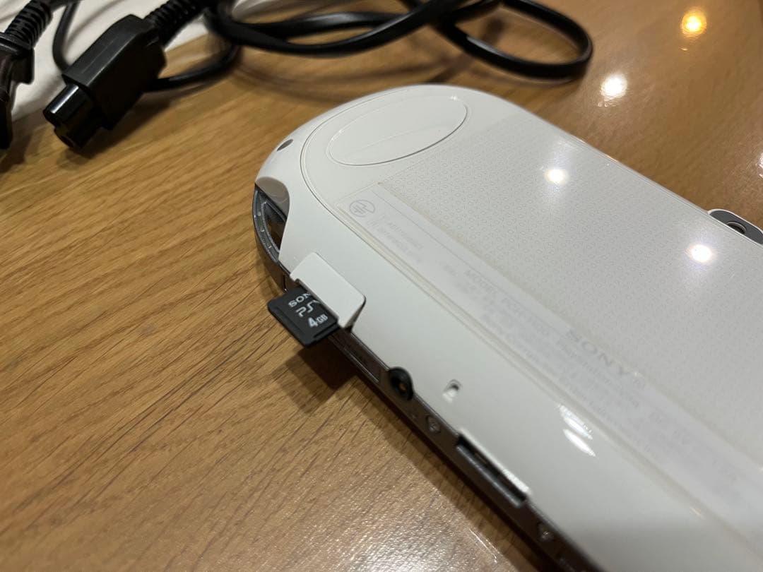 本体 充電器付きPlayStation