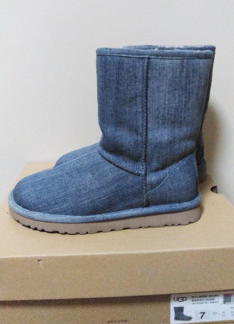 【UGG】アグ クラシックショート ウォッシュドデニム ブーツ 24㎝ 【UGG】アグ クラシックショート ウォッシュドデニム ブーツ 24㎝