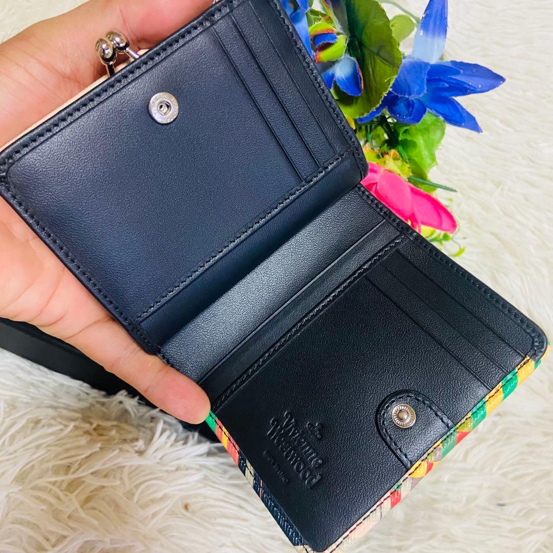 新品✨Vivienne Westwood✨ヴィヴィアンウェストウッド✨財布✨牛革 新品✨Vivienne Westwood✨ヴィヴィアンウェストウッド✨財布✨牛革
