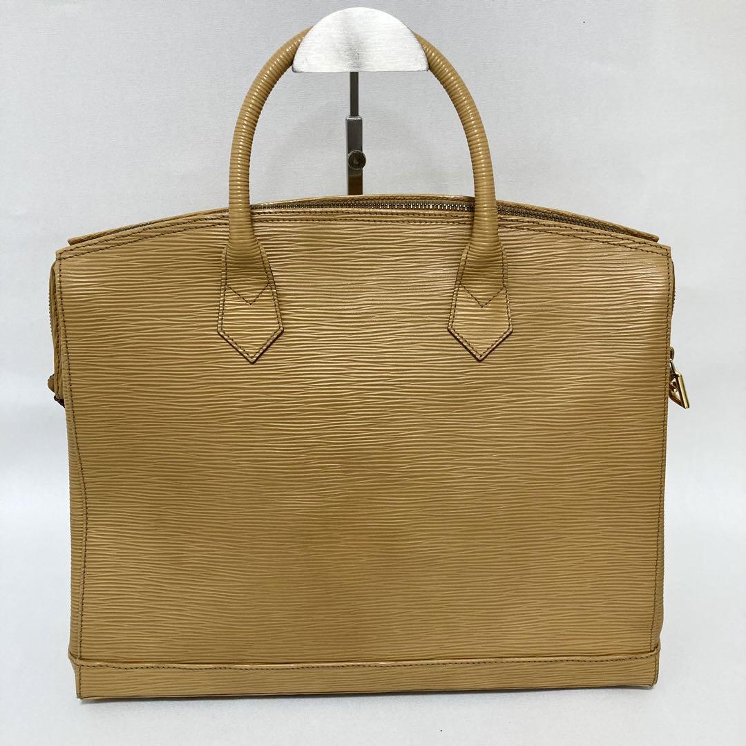 極美品✨フェンディ　ハンドバッグ　ショルダーバッグ　2way エピ　レザー