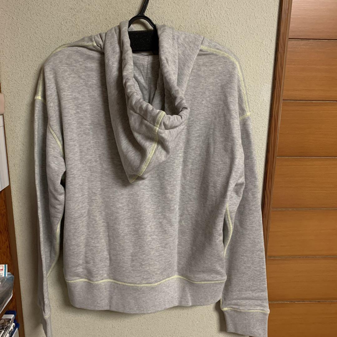 新品未使用‼︎ モンクレール　パーカー 三越伊勢丹 | MONCLER/モンクレール_レディース通販 | パーカー