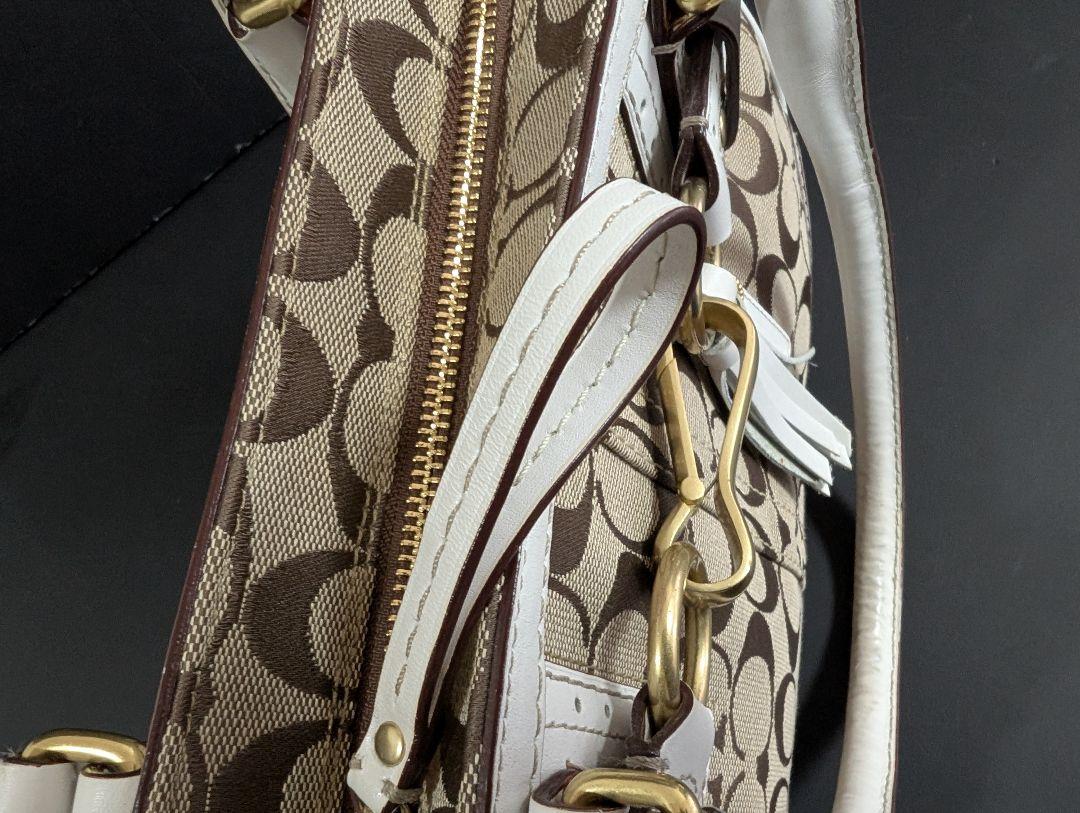 美品　コーチ　COACH　シグネチャー柄　レザーキャンバス　ハンドバッグ