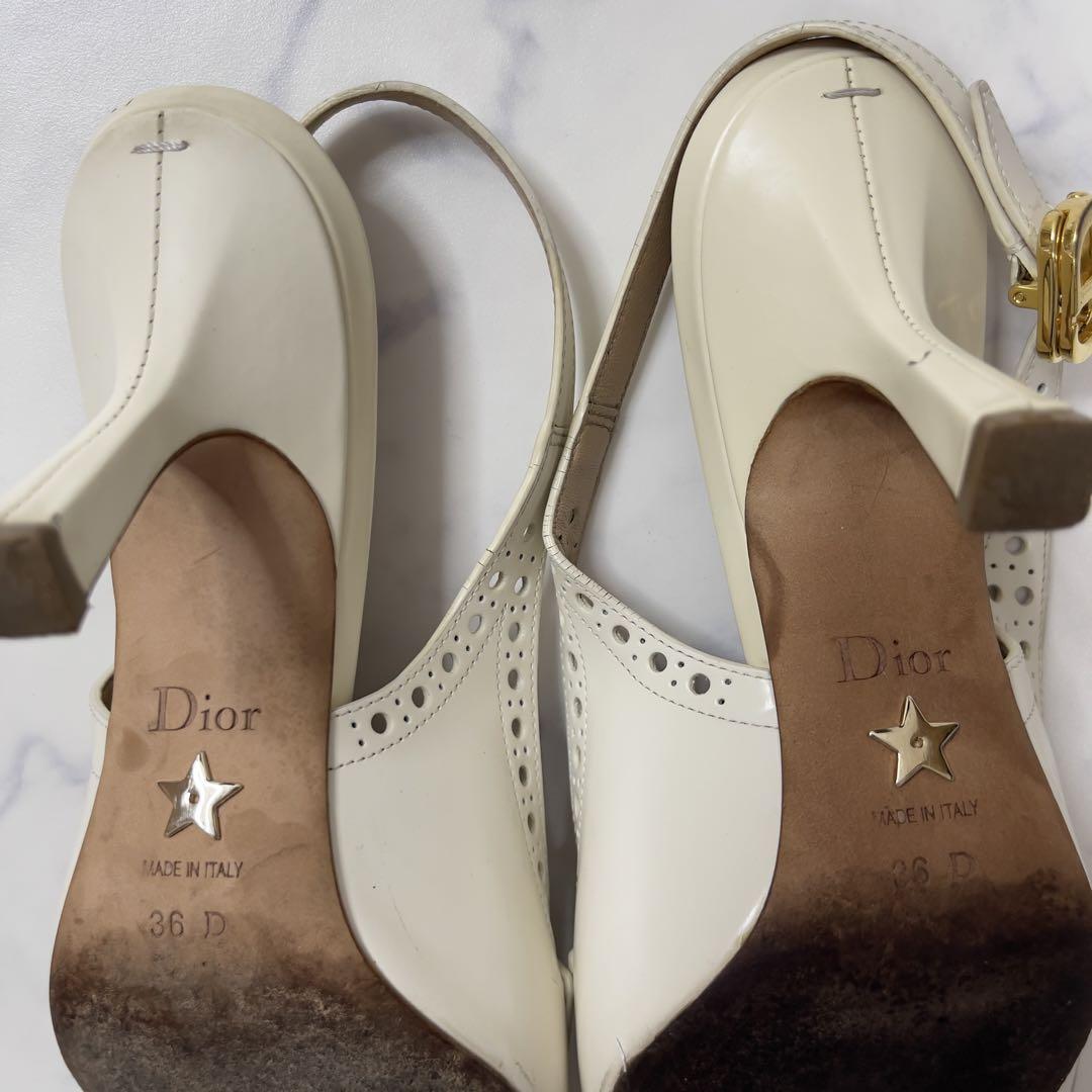Christian Dior アイボリー スリング　　　　　バックパンプス Christian Dior スリングバック パンプス レザー アイボリー
