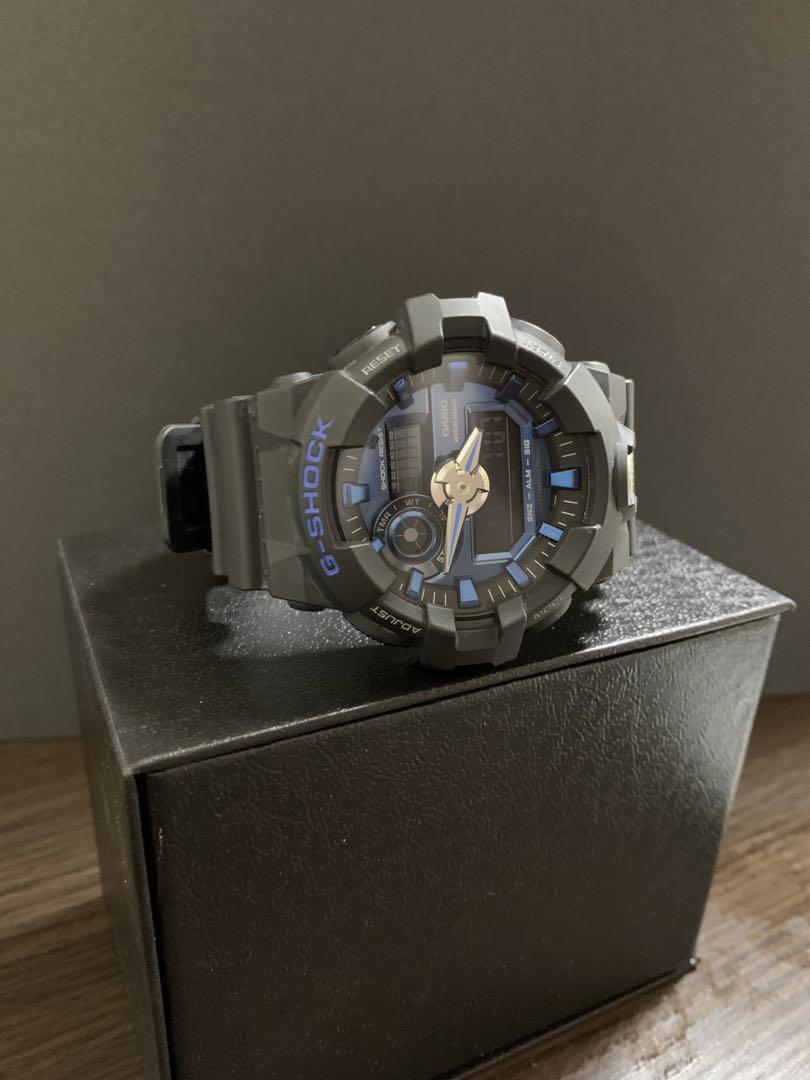 【最終価格】定価2万円 CASIO G-SHOCK GA-710-1A2JF