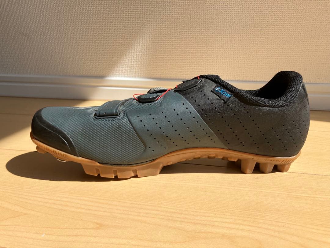 スペシャライズド