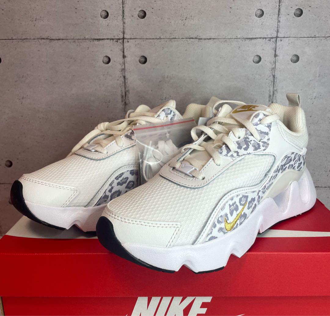NIKE RYZ365 2 厚底　24.5cm ホワイト　ヒョウ柄　アニマル柄