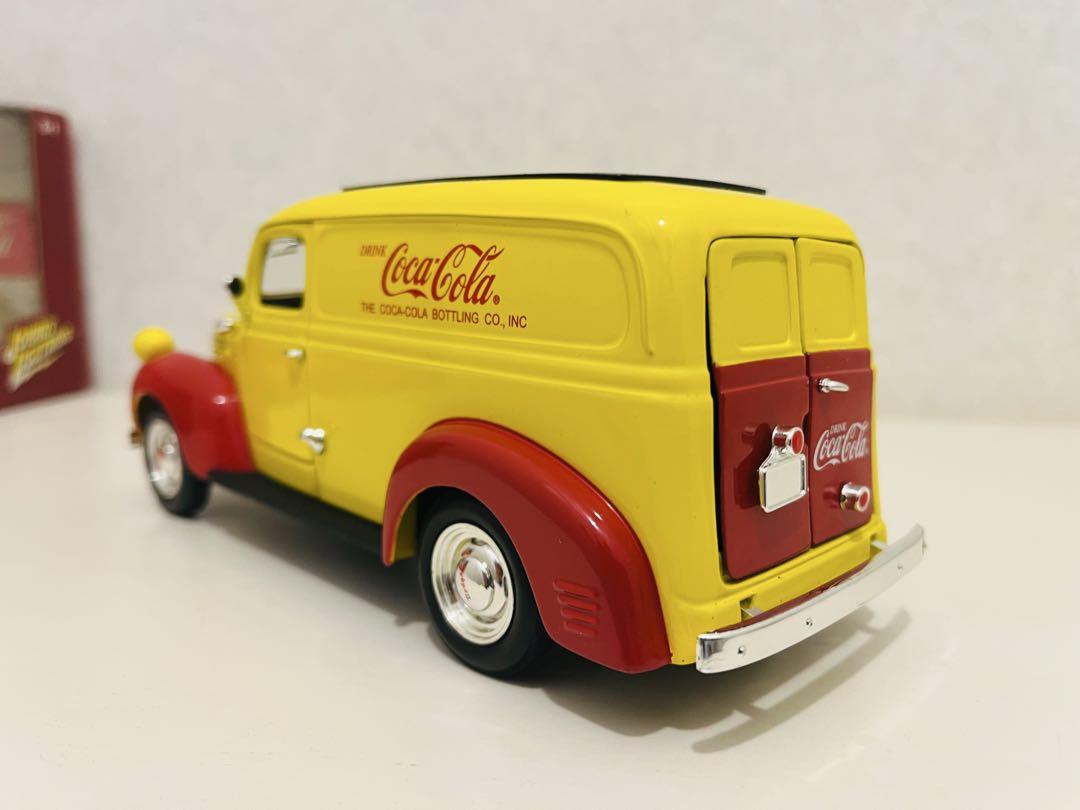 コカコーラ1940年代配達車 ミニカー1:24 &1:34 2台セット