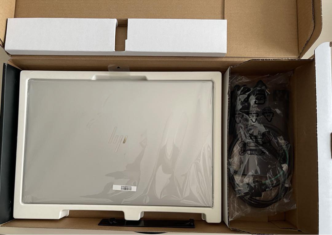 HP ENVY15；Core i7. 32GB. SSD2TB. RTX3060