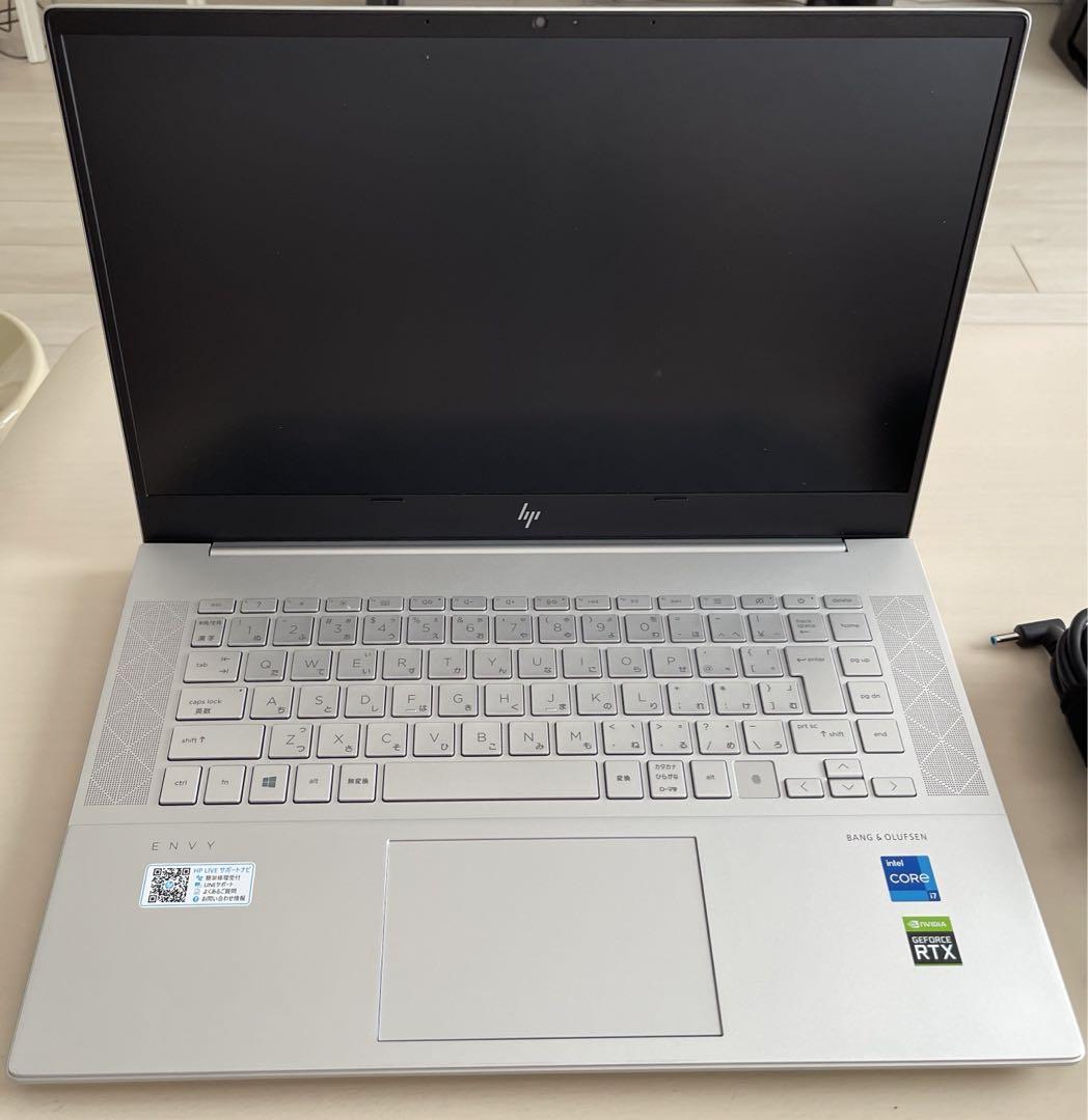 HP ENVY15；Core i7. 32GB. SSD2TB. RTX3060