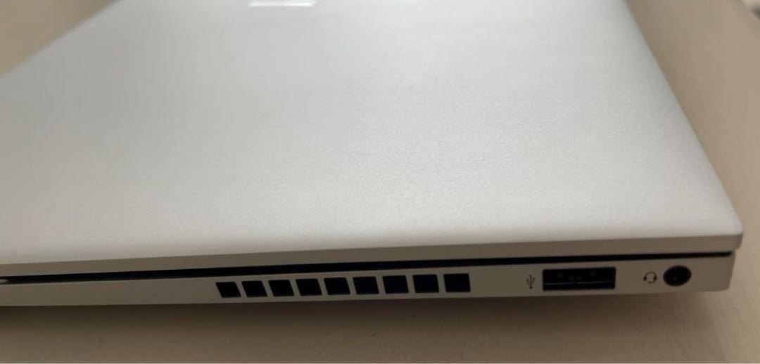 HP ENVY15；Core i7. 32GB. SSD2TB. RTX3060