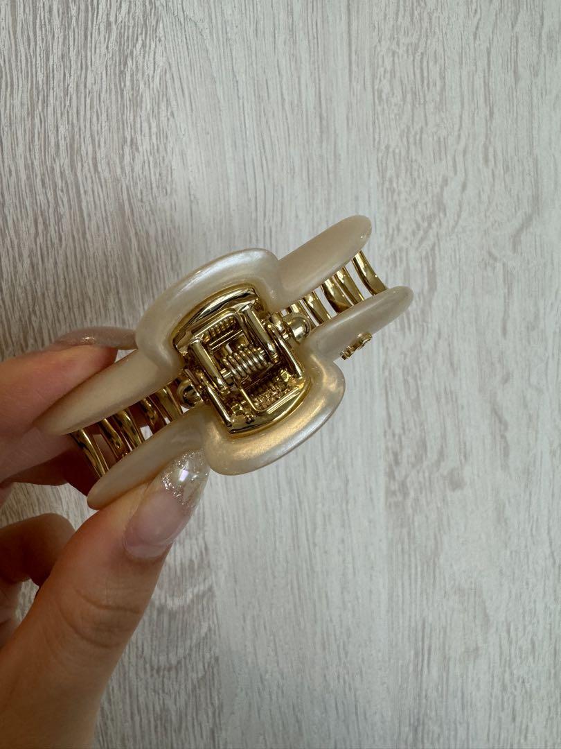 【美品】acca ヘアクリップ