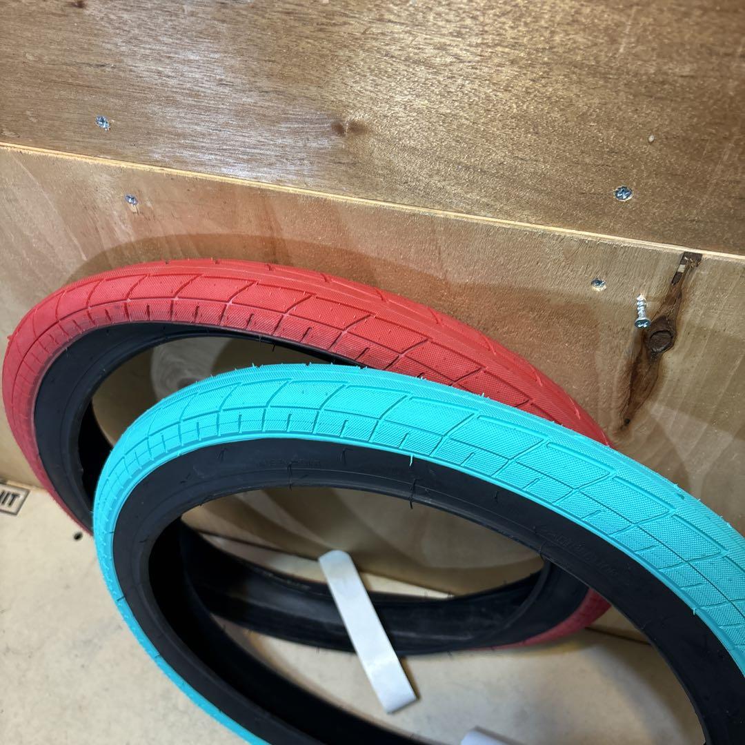Salt Tracer Tire BMX タイヤ 18” x 2.2”