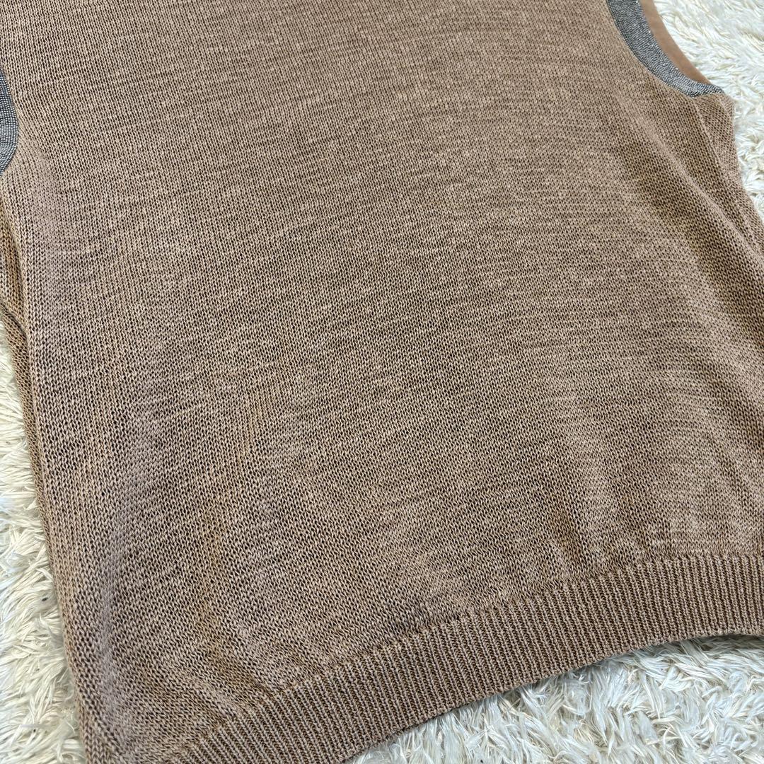 極美品✨BRUNELLO CUCINELLI ノースリーブ　モニーレ　ベージュ 極美品✨BRUNELLO CUCINELLI ノースリーブ モニーレ ベージュ