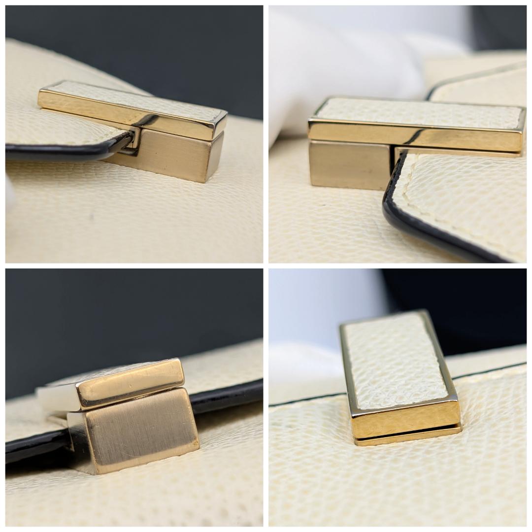 ヴァレクストラ イジィデ コンパクト ウォレット ペルガメーナ オフホワイト ヴァレクストラ イジィデ コンパクト ウォレット ペルガメーナ オフホワイト