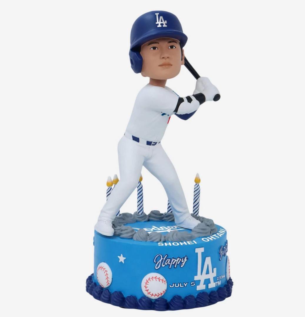 大谷 バースデーケーキ ボブルヘッド 誕生日 ドジャース　300個限定