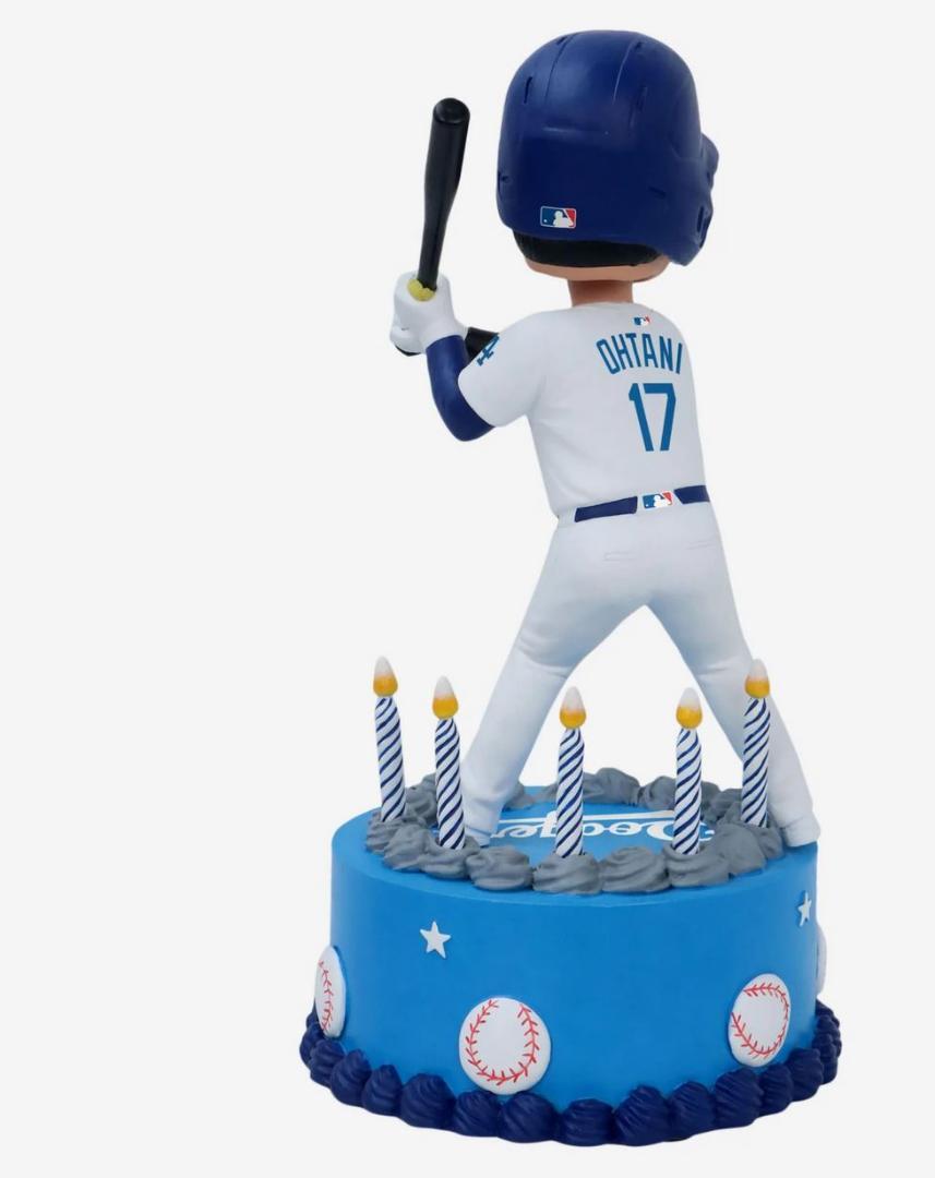 大谷 バースデーケーキ ボブルヘッド 誕生日 ドジャース　300個限定