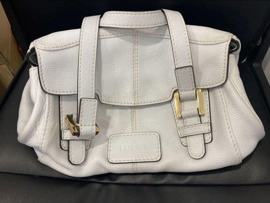 LOEWE ボストンバッグ 本革 白 Calf レザー LOEWE ボストンバッグ 本革 白 Calf レザー