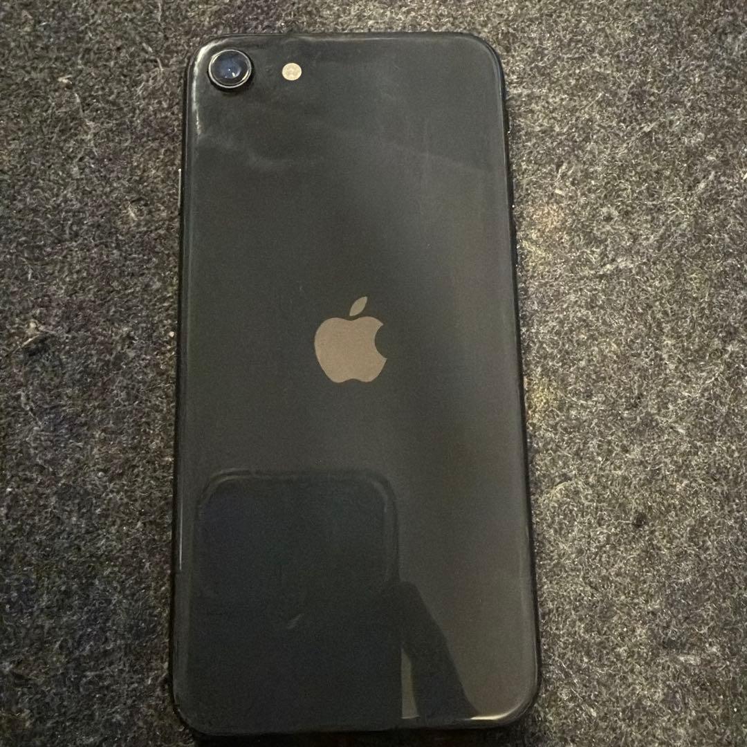 iPhone SE2 第2世代 黒 Simロック有Apple