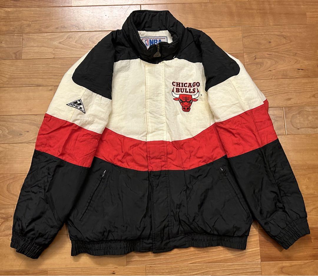 CHICAGO BULLSシカゴブルズナイロンジャケットL