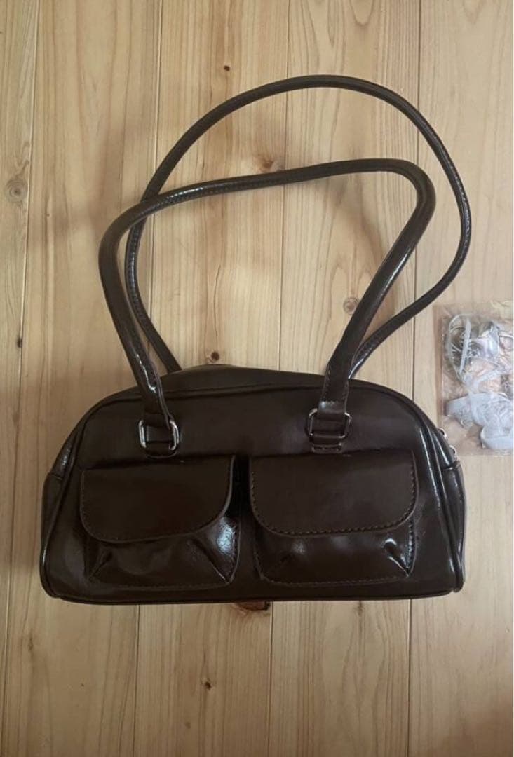 レトロ風 ブラウン ショルダーバッグ 5,487円