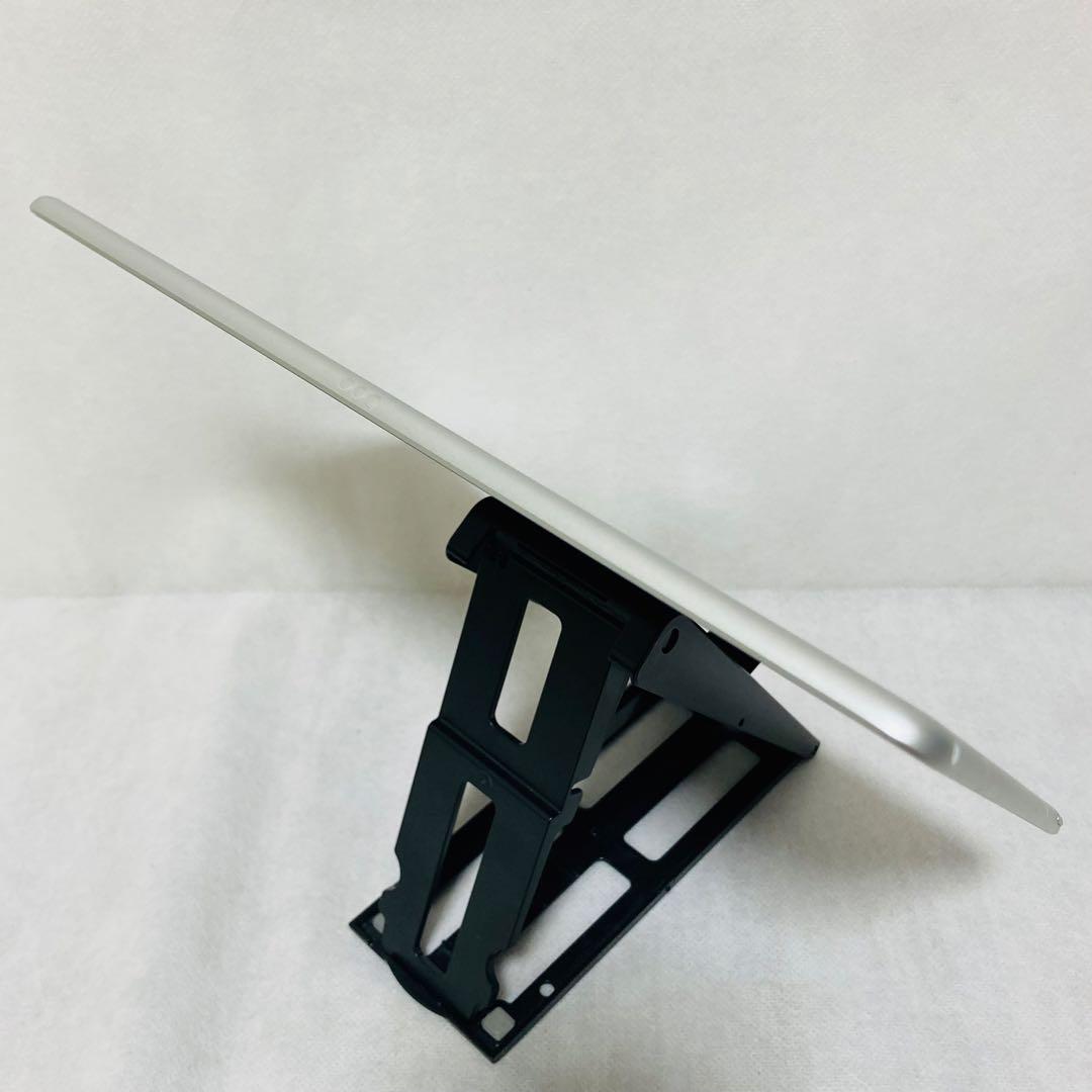 【美品】 iPad Air 第3世代 Cellular 64GB シルバー