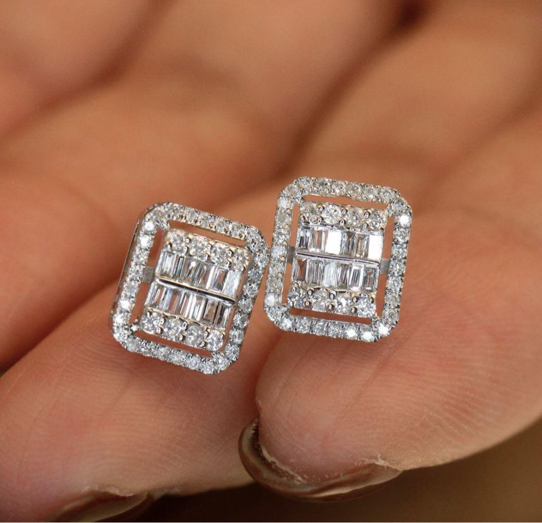 天然ダイヤモンドピアス0.5ct　k18 スクエアピアス