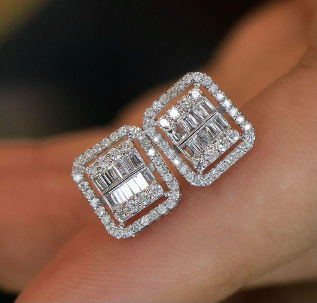 天然ダイヤモンドピアス0.5ct　k18 スクエアピアス