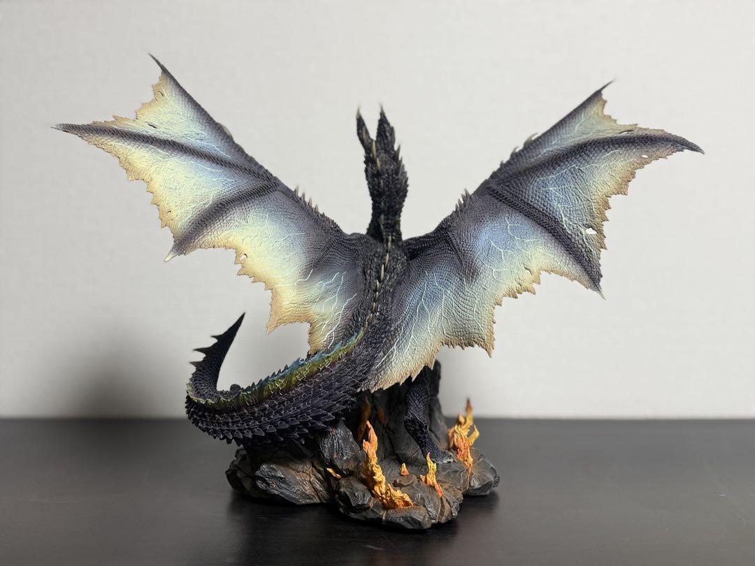 アルバトリオン　クリエイターズモデル　フィギュア カプコンフィギュアビルダー クリエイターズモデル 煌黒龍