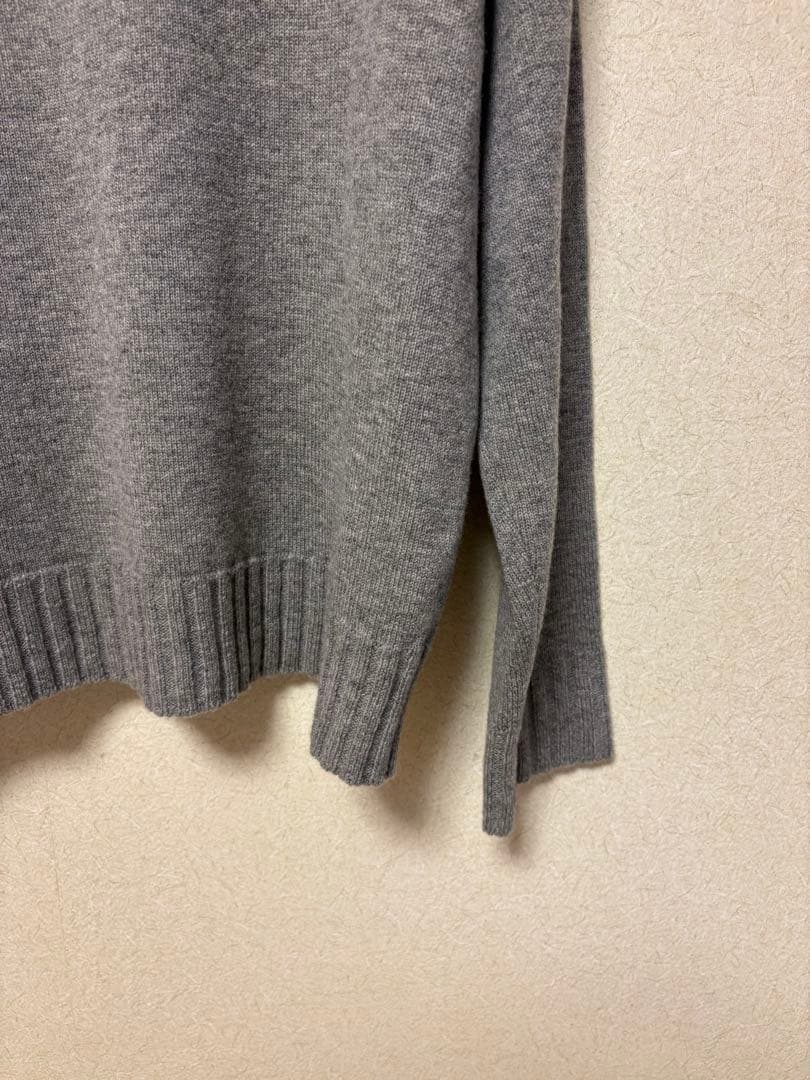 新品 タグ付き グレー julynine 2024-25AW セーター 新品 タグ付き グレー julynine 2024-25AW セーター