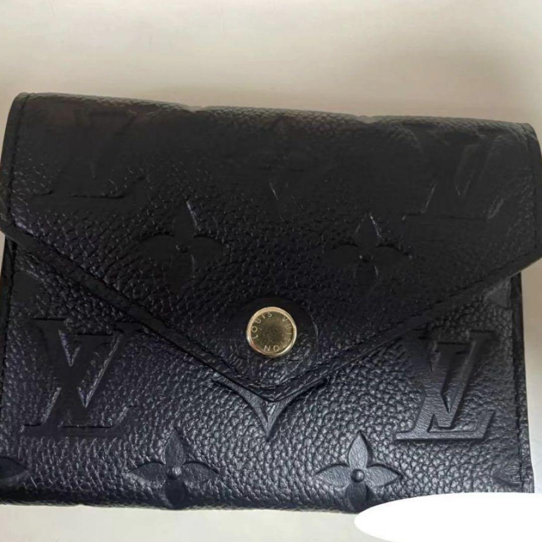 Louis Vuitton ルイヴィトン 三つ折り財布 黒 レザー 小物