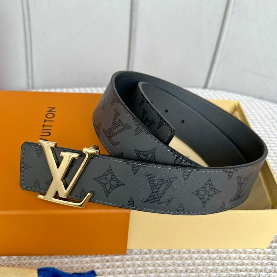 VUITTON