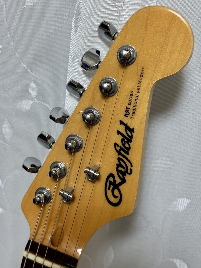 新品弦2セット付き！Rayfield ストラトキャスター タイプ エレキギター