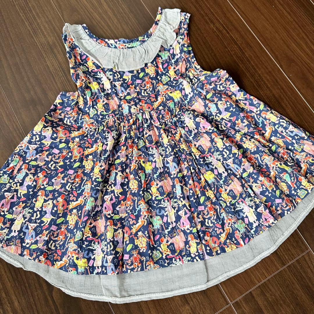美品　センスオブワンダー　ブランド子供服　定価8900 ワンピース