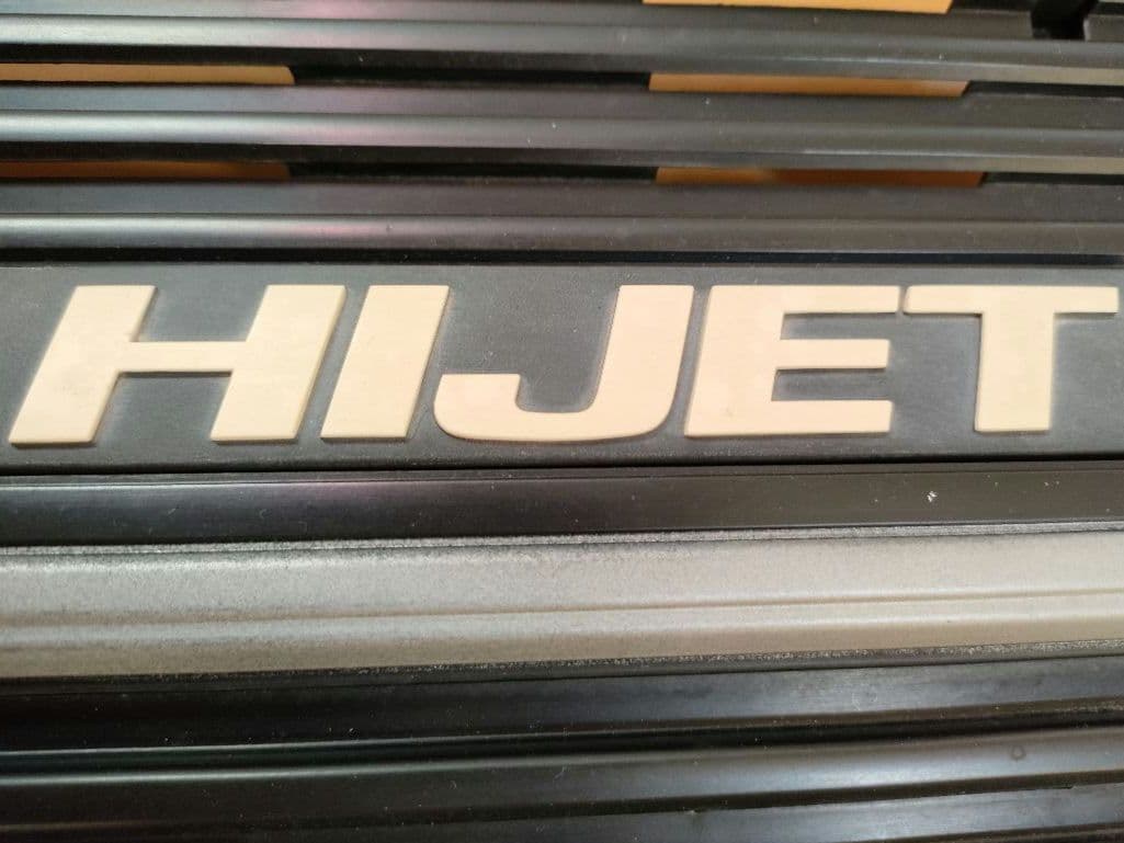 ハイゼット フロントグリルDAIHATSU