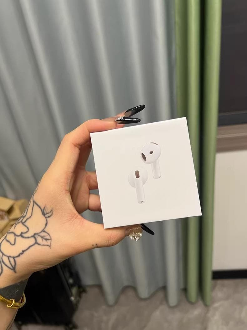 新品 AirPods 4 アクテイプノイズキャンゼリング