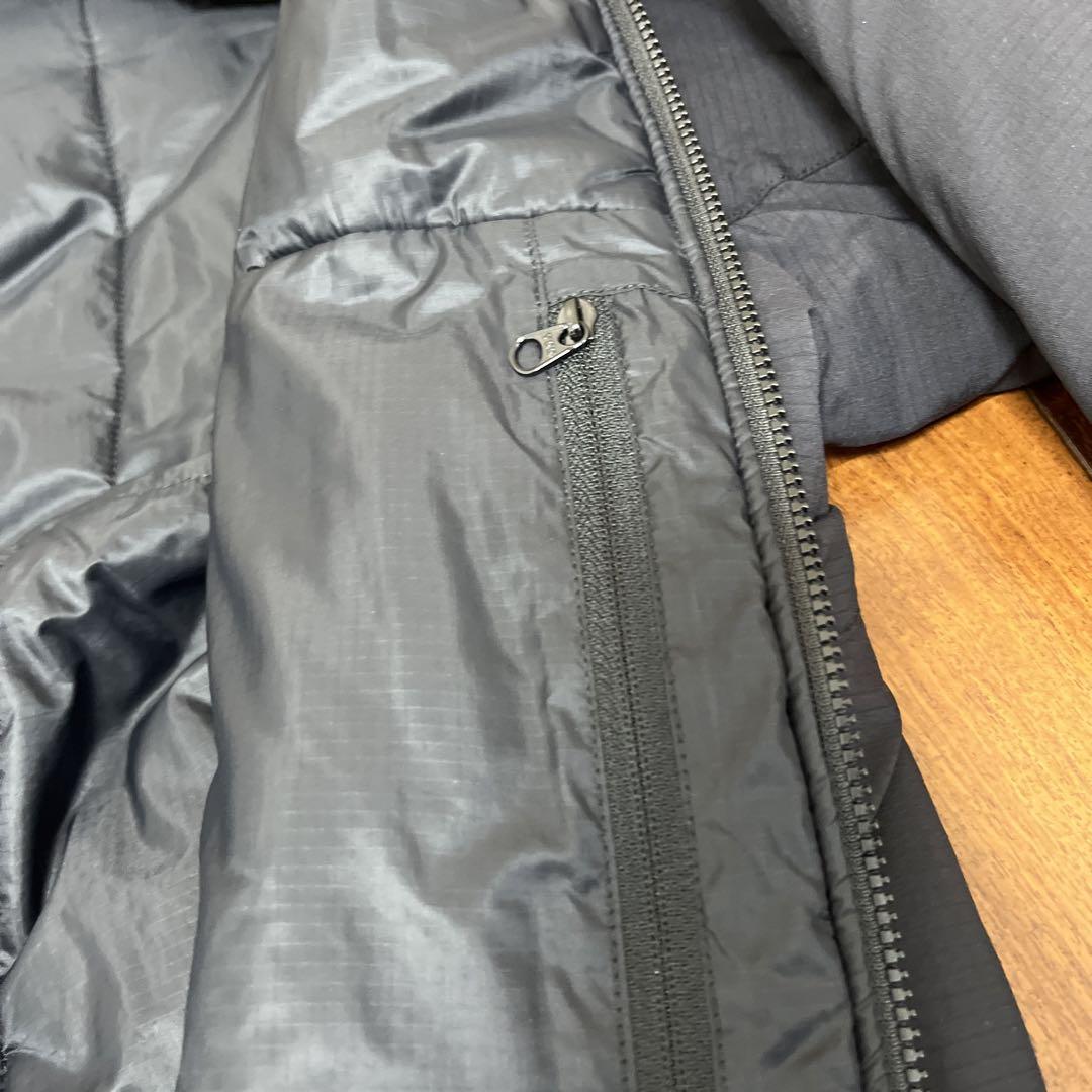 早い者勝ち　アークテリクス　アトムフーディAR ブラック　atom hoodie
