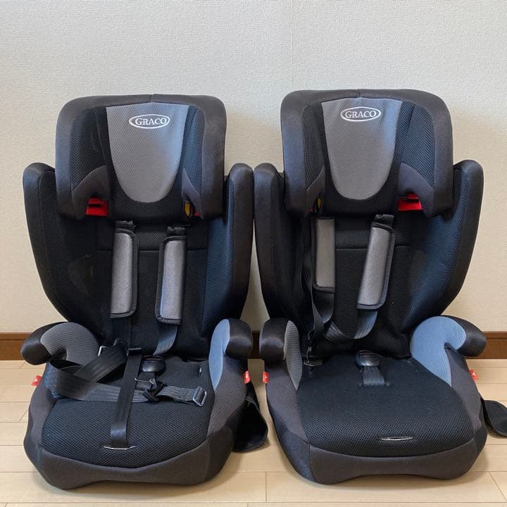 GRACO ジュニアシート 2個セット 2個セット☆GRACO (グレコ) チャイルドシート⁄ジュニアシート 2セット