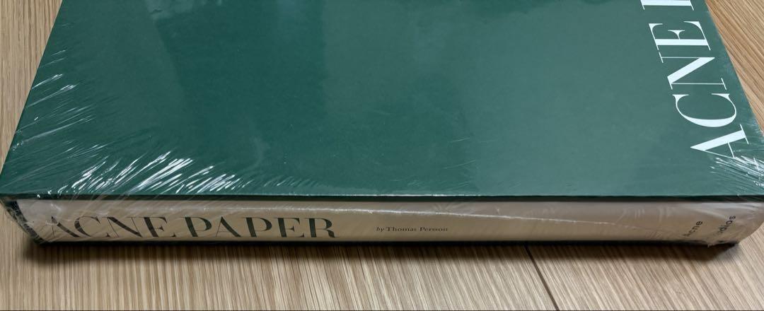 新品未開封　ACNE PAPER BOOK アクネ ペーパー　限定
