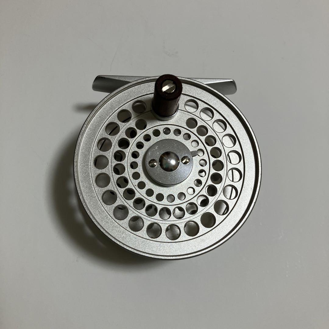 送料無料 いくらから カンタータ2150 フライリール UFMウエダ - 商品 リールベストセラー リール