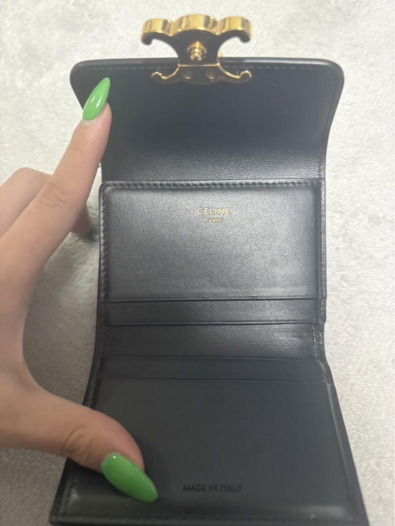 【値下げ】CELINE ブラックレザー 三つ折り財布 CELINE 三つ折り財布 黒 レザー