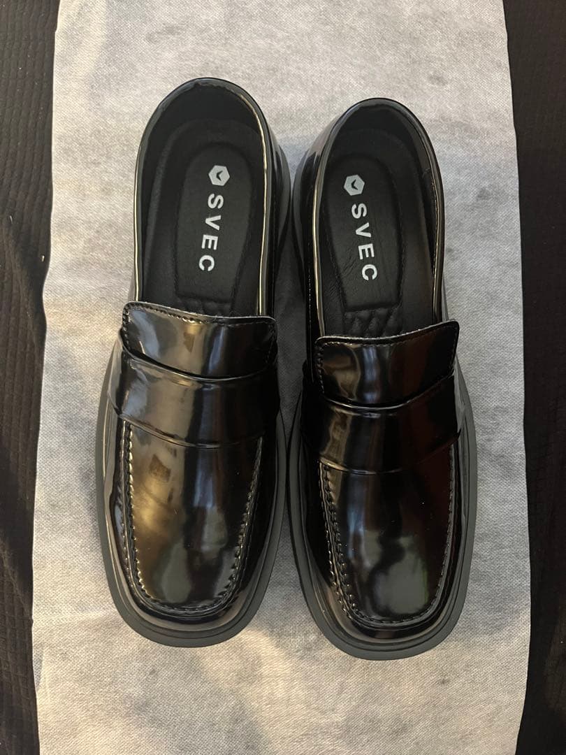 新品未使用!!チャンキー スクエアトゥ ローファー 大特価