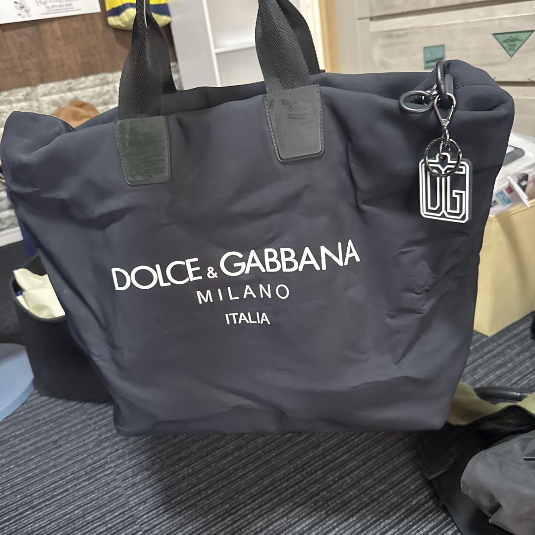 DOLCE & GABBANA ブラックトートバッグ - メルカリ