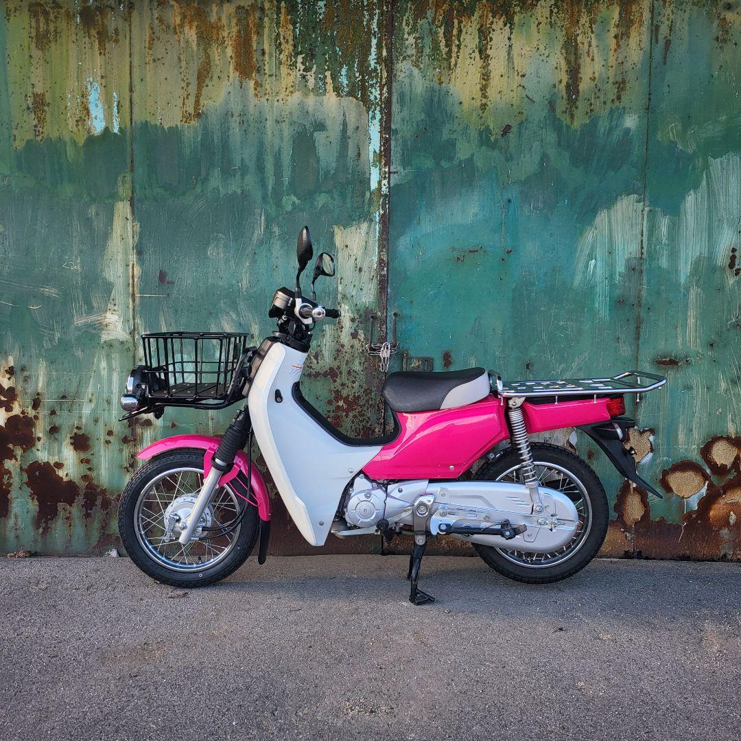 スーパーカブ 50 プロ 色とバスケット 変えてみました