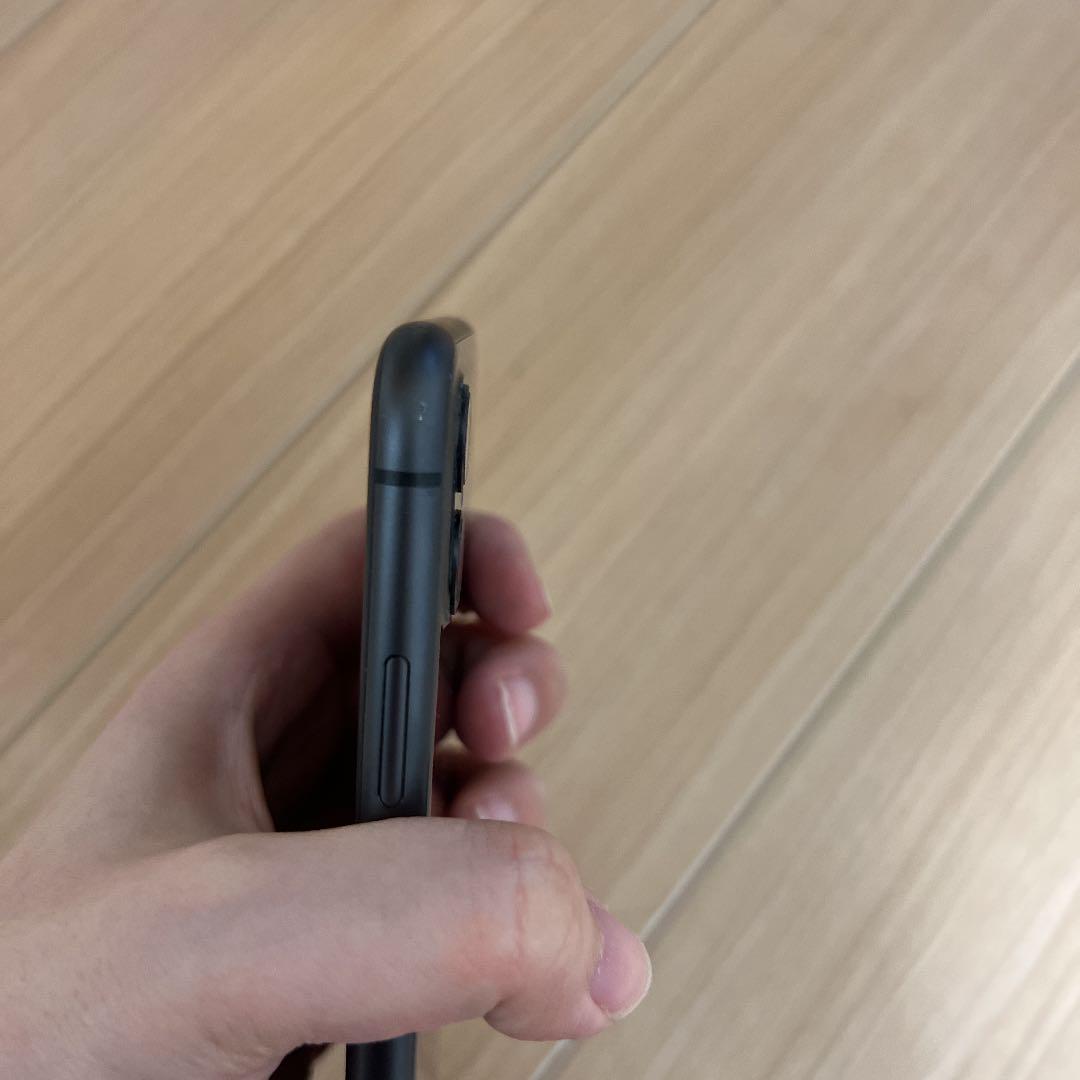 iPhone11 多分SIMフリー