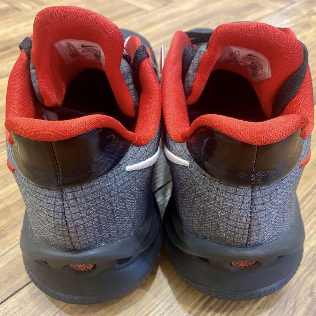新品】Nike Kyrie Low 4ナイキカイリーロー4バッシュ25.5cm