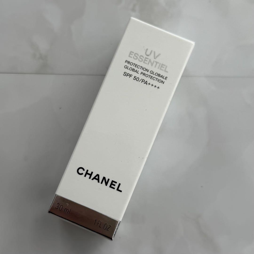 CHANEL UV ESSENTIEL SPF50 30ml