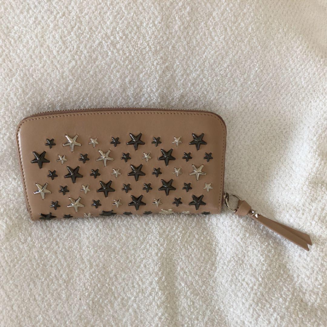 新品JIMMY CHOO スタッズ 長財布 ピンクベージュカラー